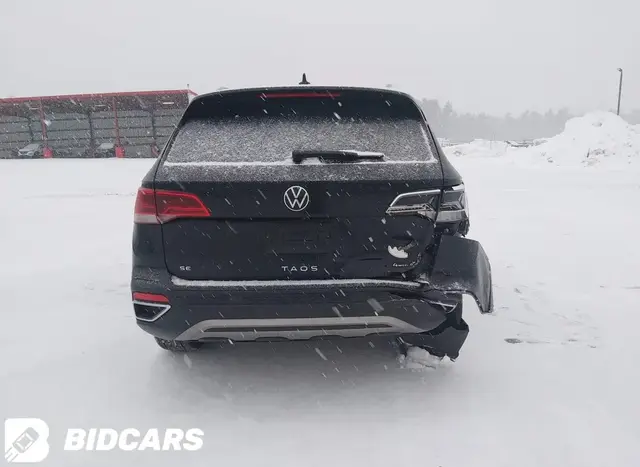 VOLKSWAGEN TAOS 2022
