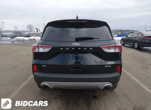 FORD ESCAPE 2022