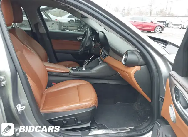 ALFA ROMEO GIULIA 2017