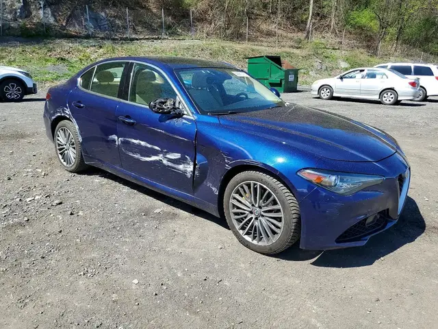 ALFA ROMEO GIULIA TI Q4 2018