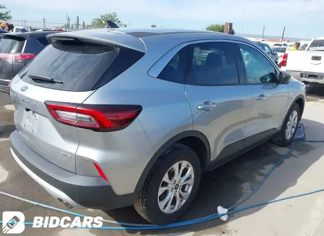 FORD ESCAPE ACTIVE 2023