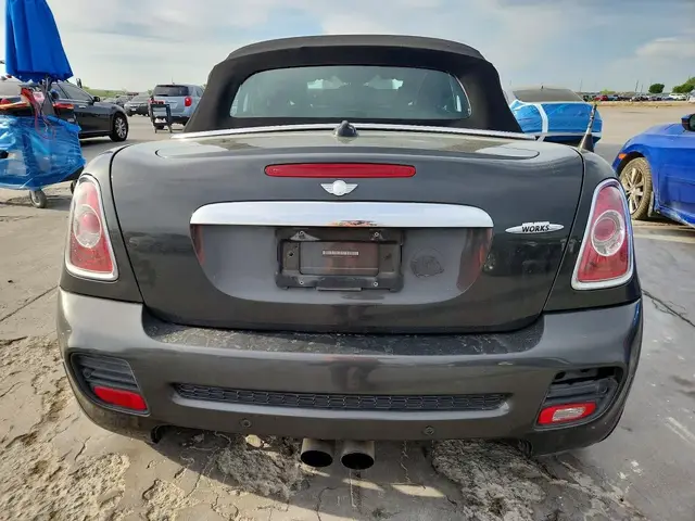 MINI COOPER JOHN COOPER WORKS 2015