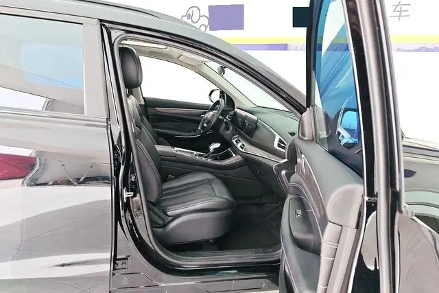 DONGFENG FENCON 6 2021
