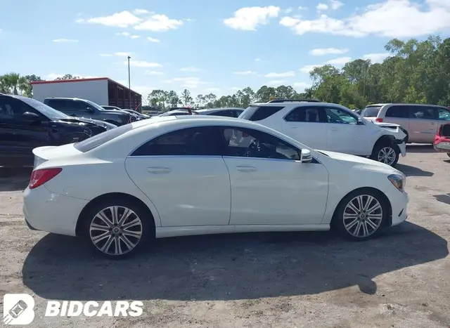 MERCEDES-BENZ CLA 4MATIC 2018