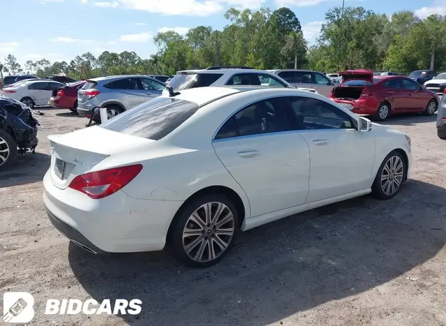 MERCEDES-BENZ CLA 4MATIC 2018