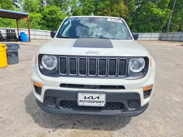 JEEP RENEGADE LATITUDE 2023