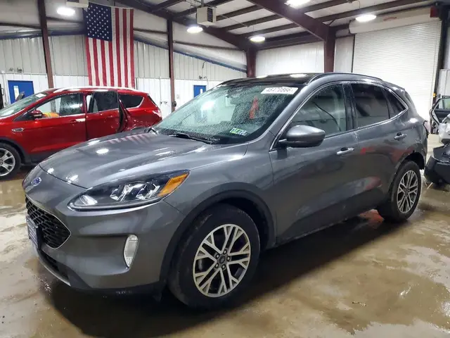 FORD ESCAPE SEL 2022