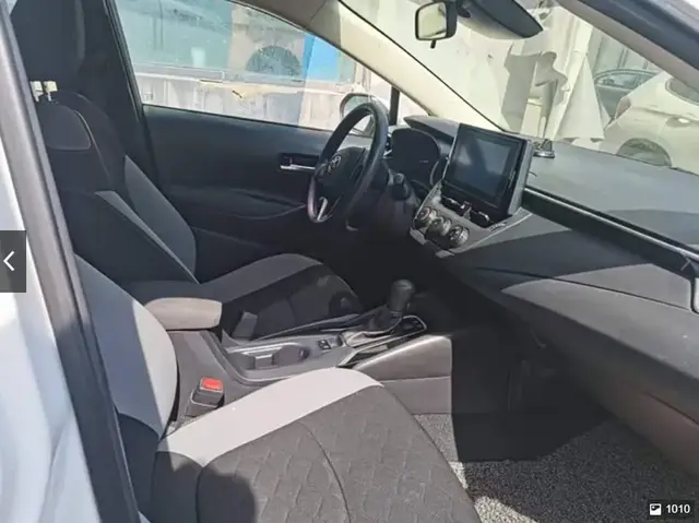 TOYOTA COROLLA 2023