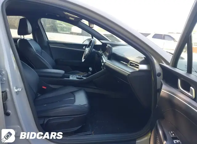 KIA K5 GT-LINE 2022
