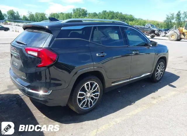 GMC TERRAIN AWD DENALI 2022