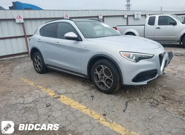 ALFA ROMEO STELVIO TI AWD 2023