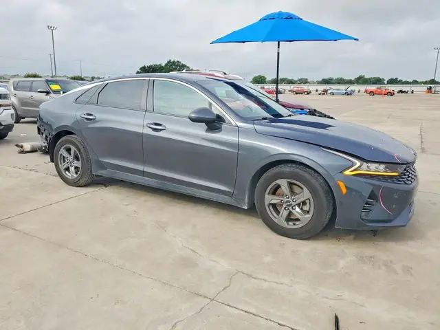 KIA K5 LXS 2023