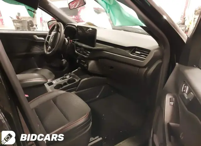 FORD ESCAPE 2024