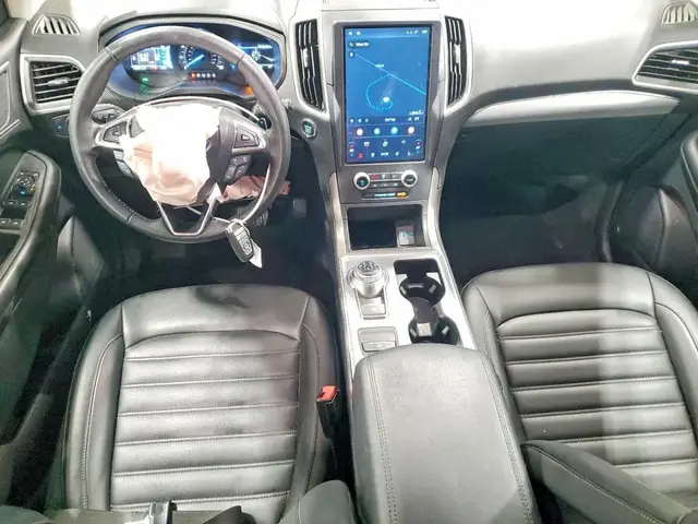 FORD EDGE SEL 2022