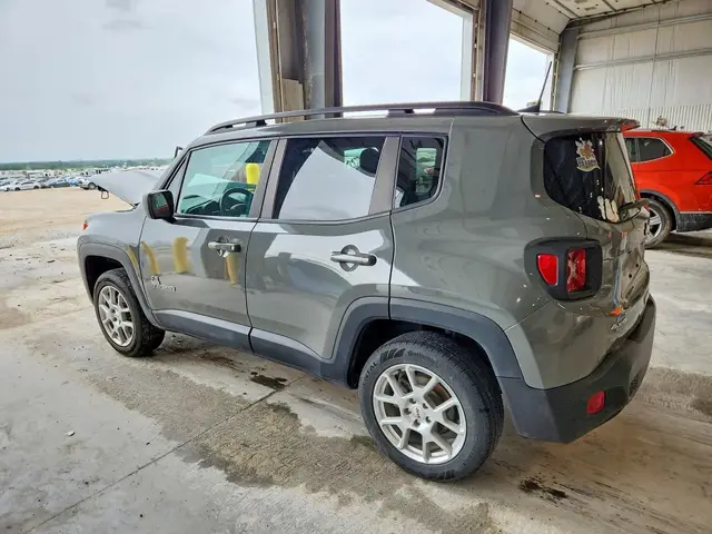 JEEP RENEGADE LATITUDE 2022