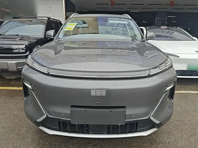 GEELY GALAXY STARSHIP 7 2025
