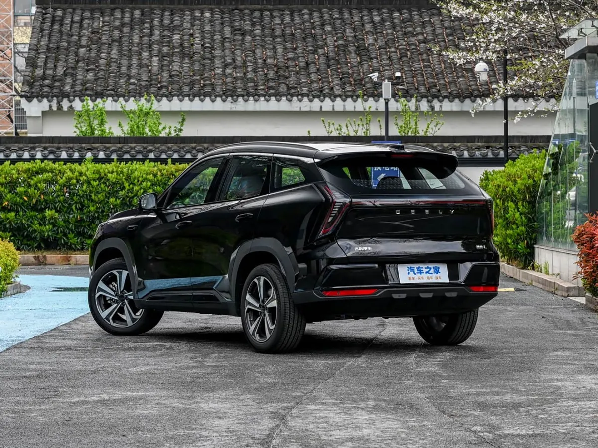 GEELY BOYUE L 2026