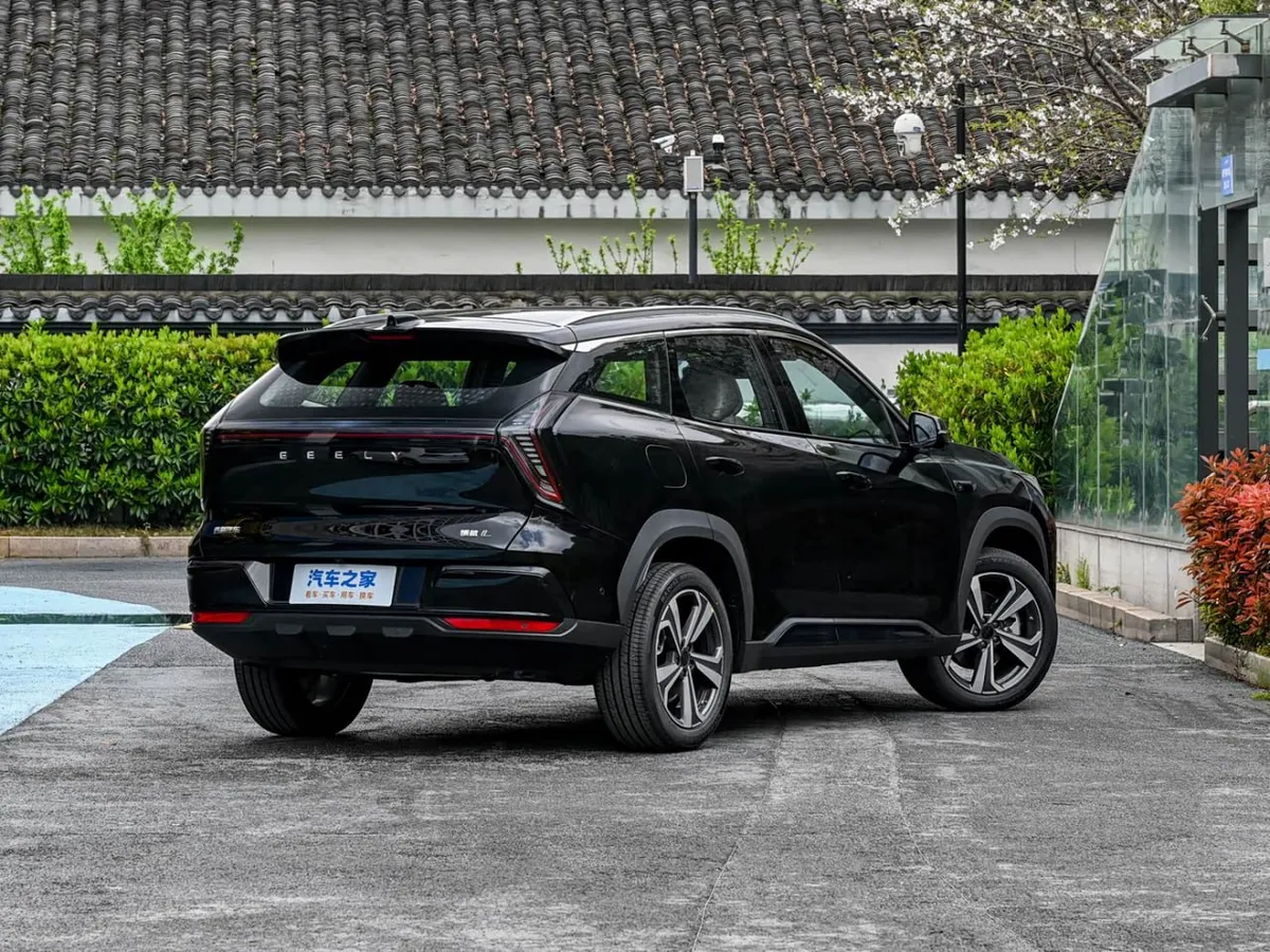 GEELY BOYUE L 2026