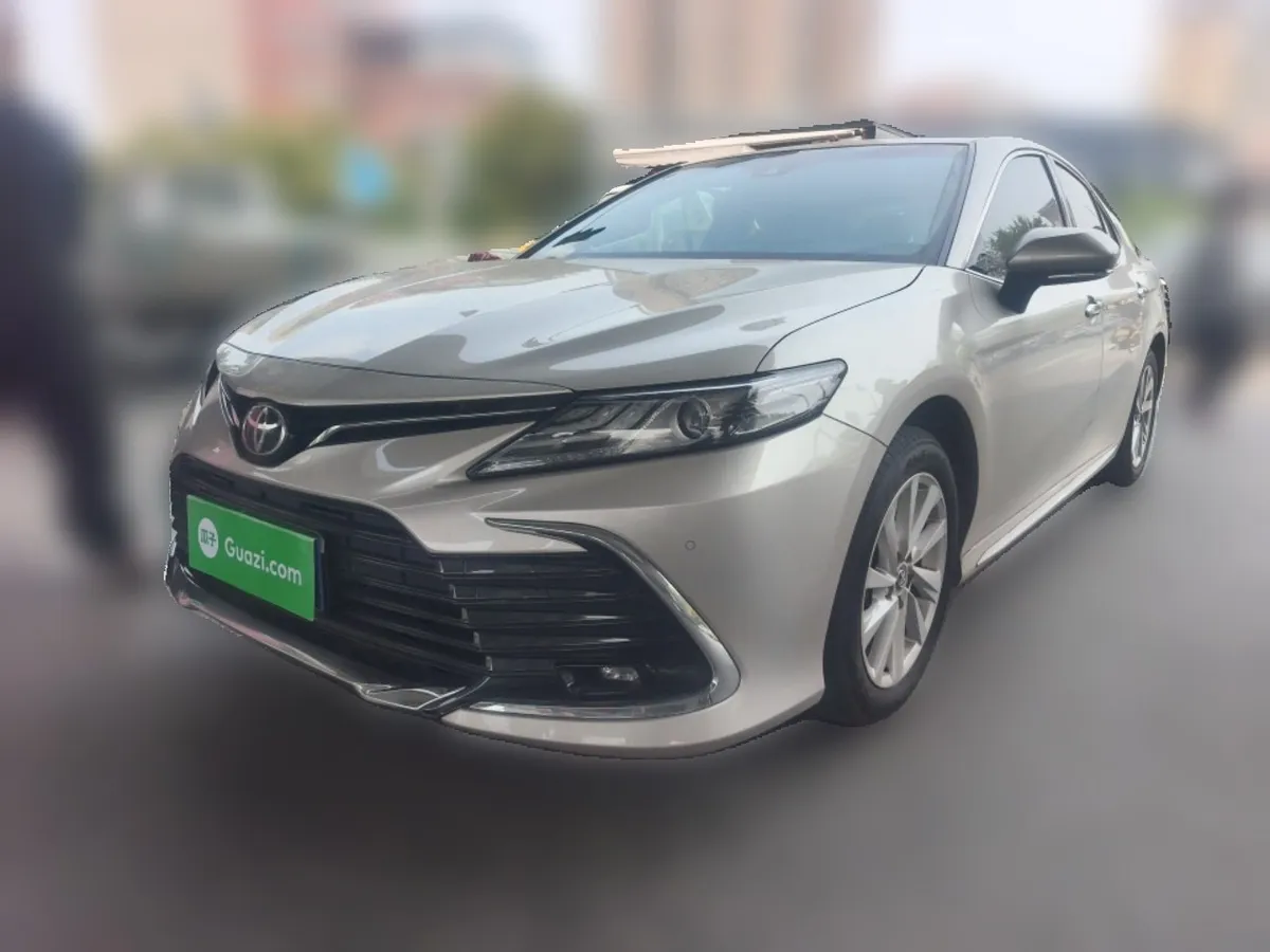 TOYOTA CAMRY 2023
