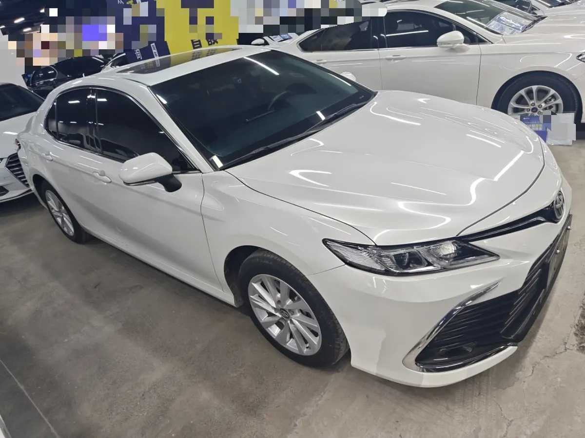 TOYOTA CAMRY 2022