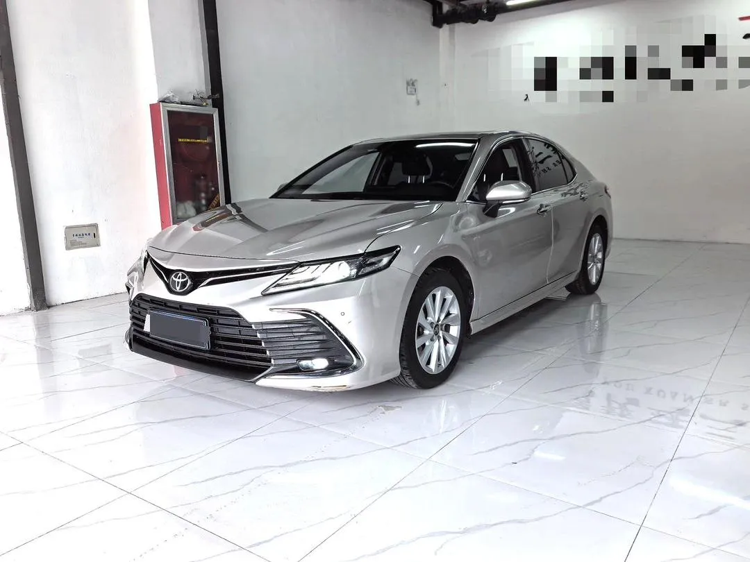 TOYOTA CAMRY 2021