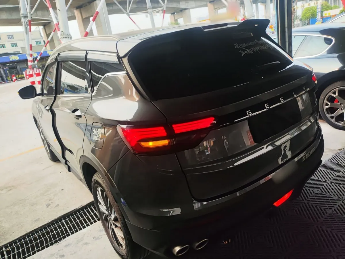 GEELY AUTO COOLRAY 2022