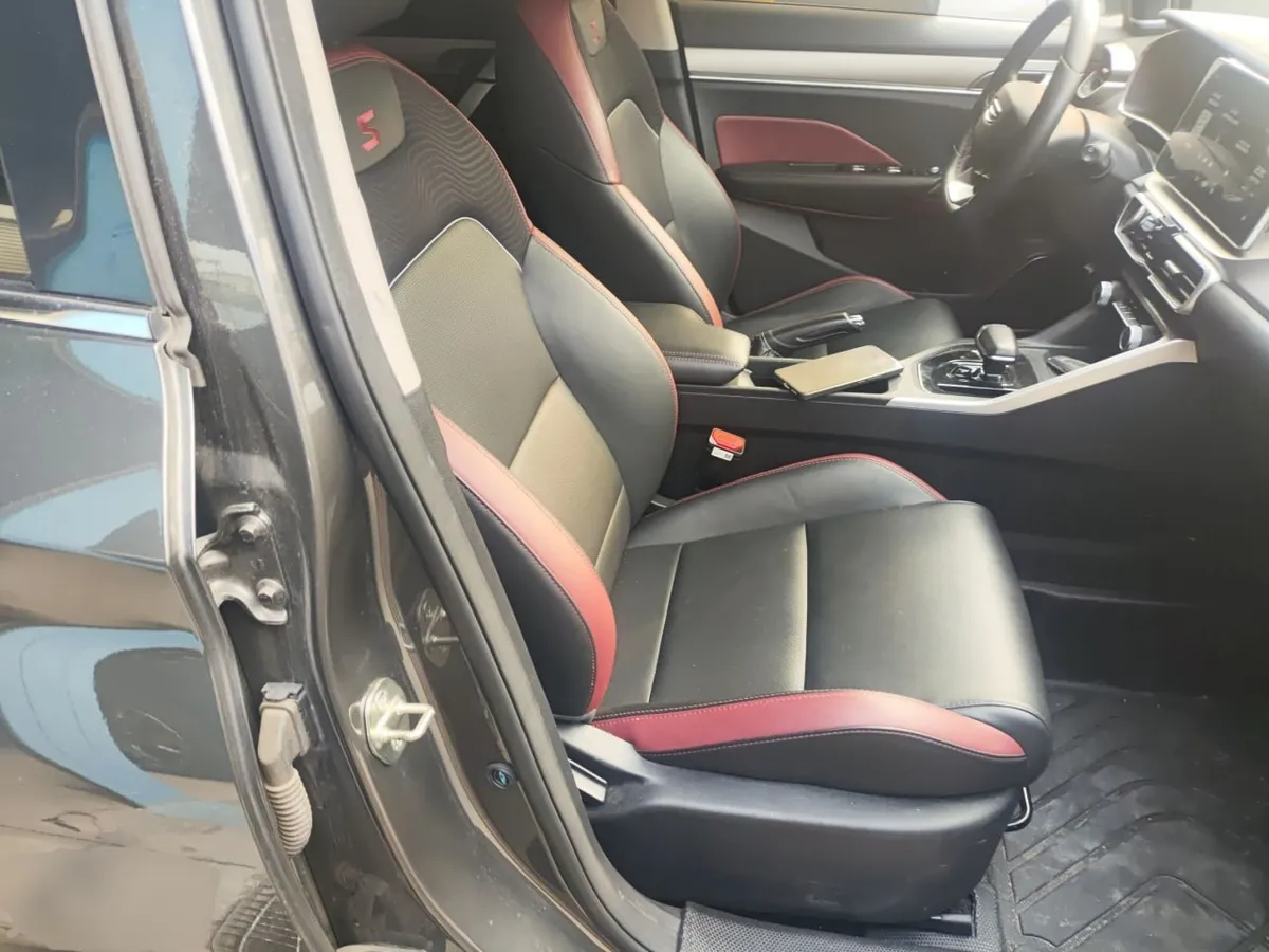 GEELY AUTO COOLRAY 2022