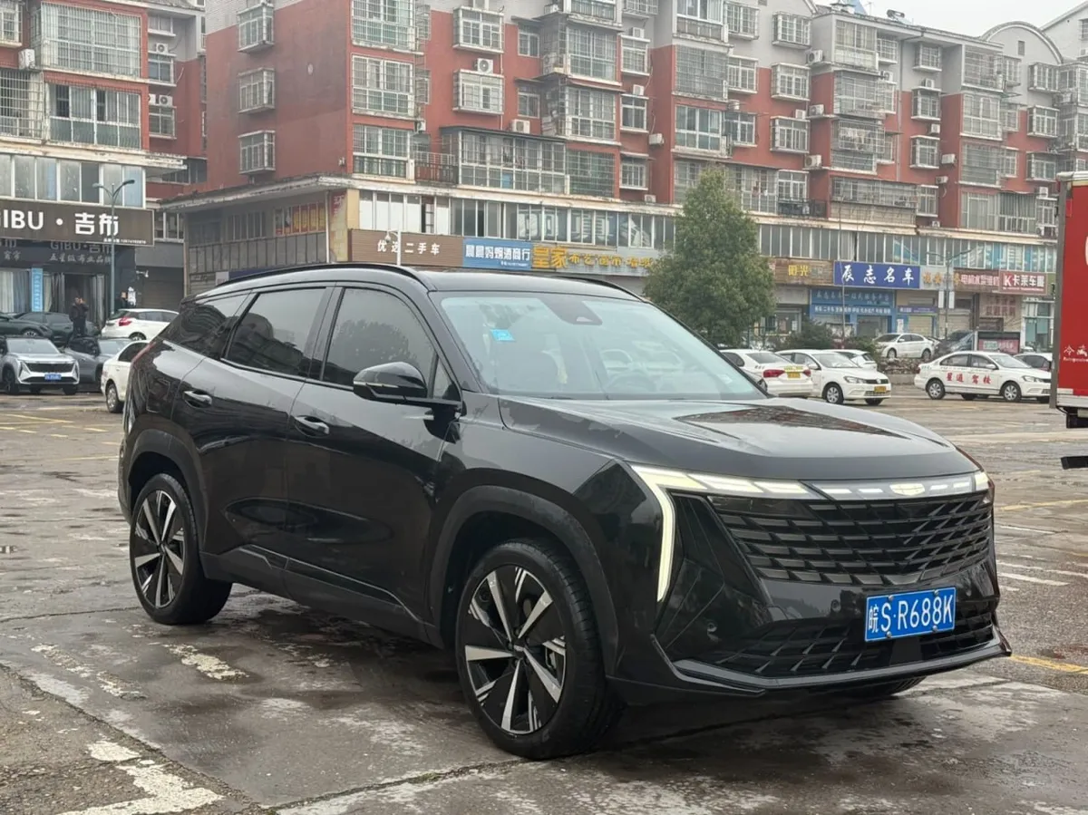 GEELY BOYUE L PREMIUM 2022