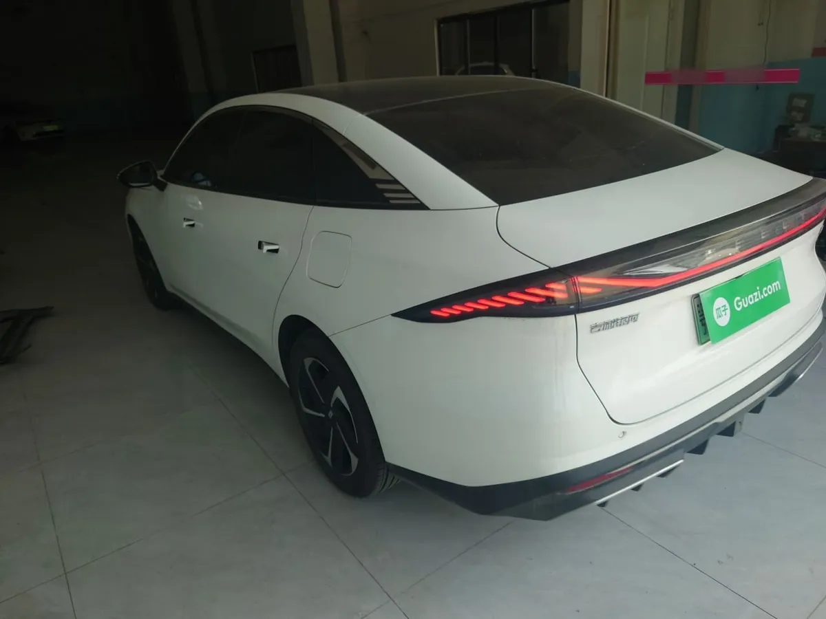 GEELY GALAXY L6 2023