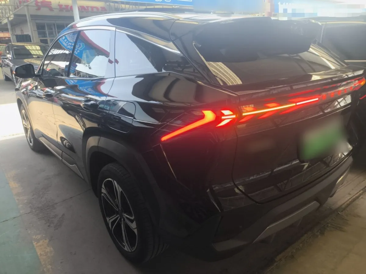 GEELY GALAXY L7 2023