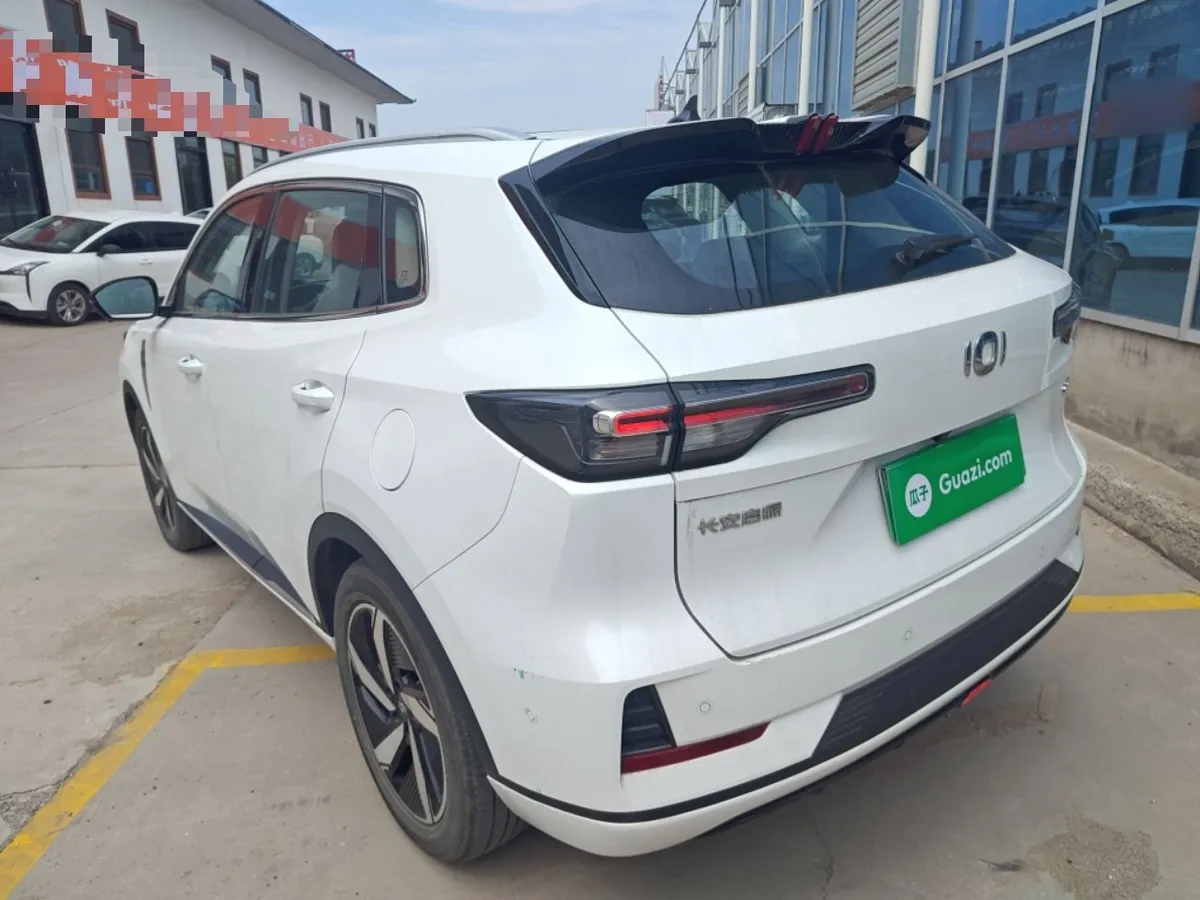 CHANGAN NEVO Q05 2023