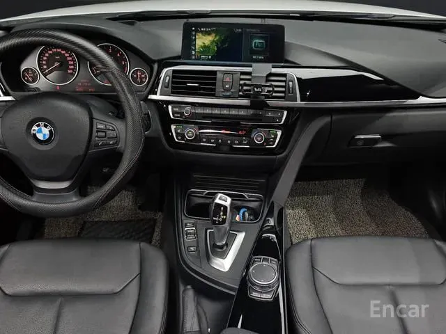 BMW 3 SERIES 2018