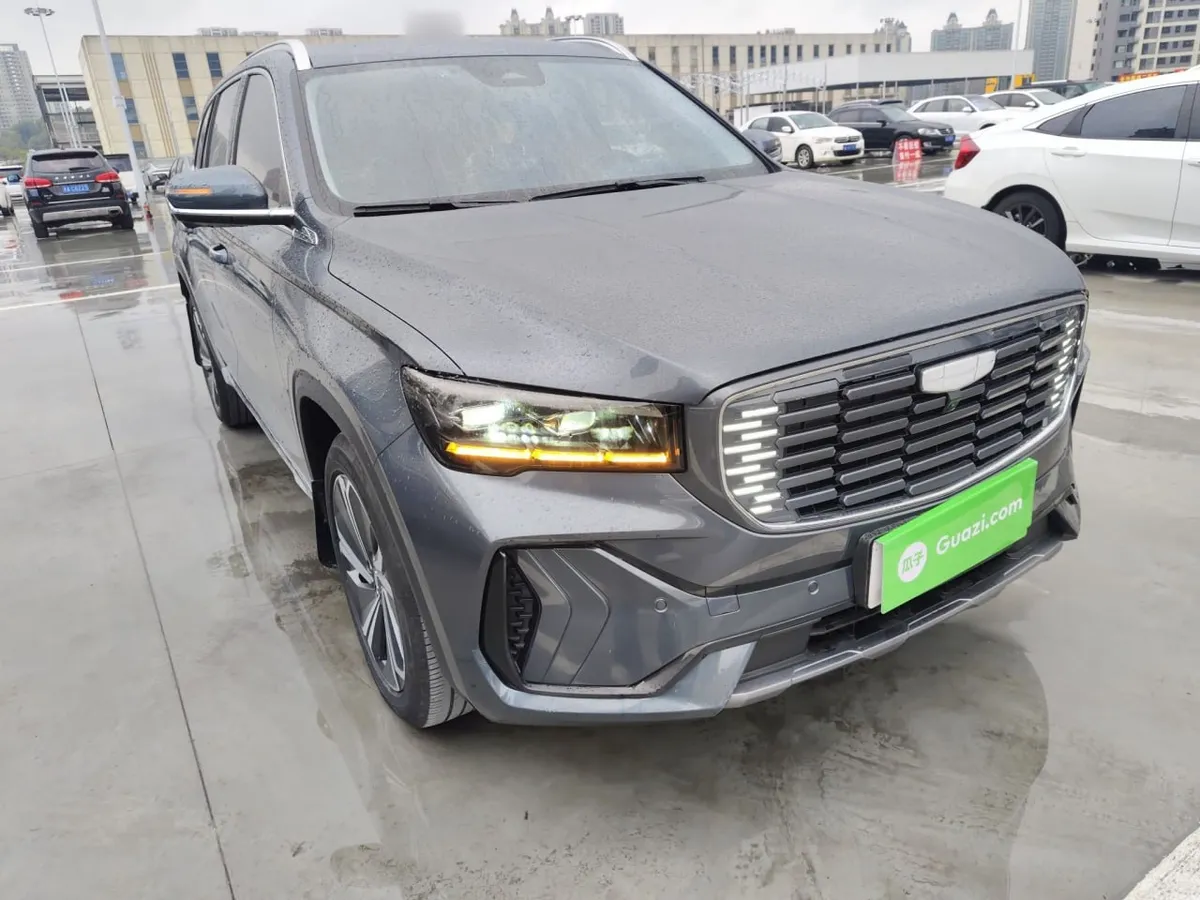GEELY MONJARO 2022
