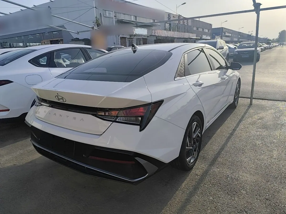 HYUNDAI ELANTRA ELITE 2026