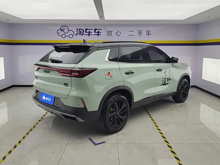 DONGFENG AEOLUS HUGE 2022