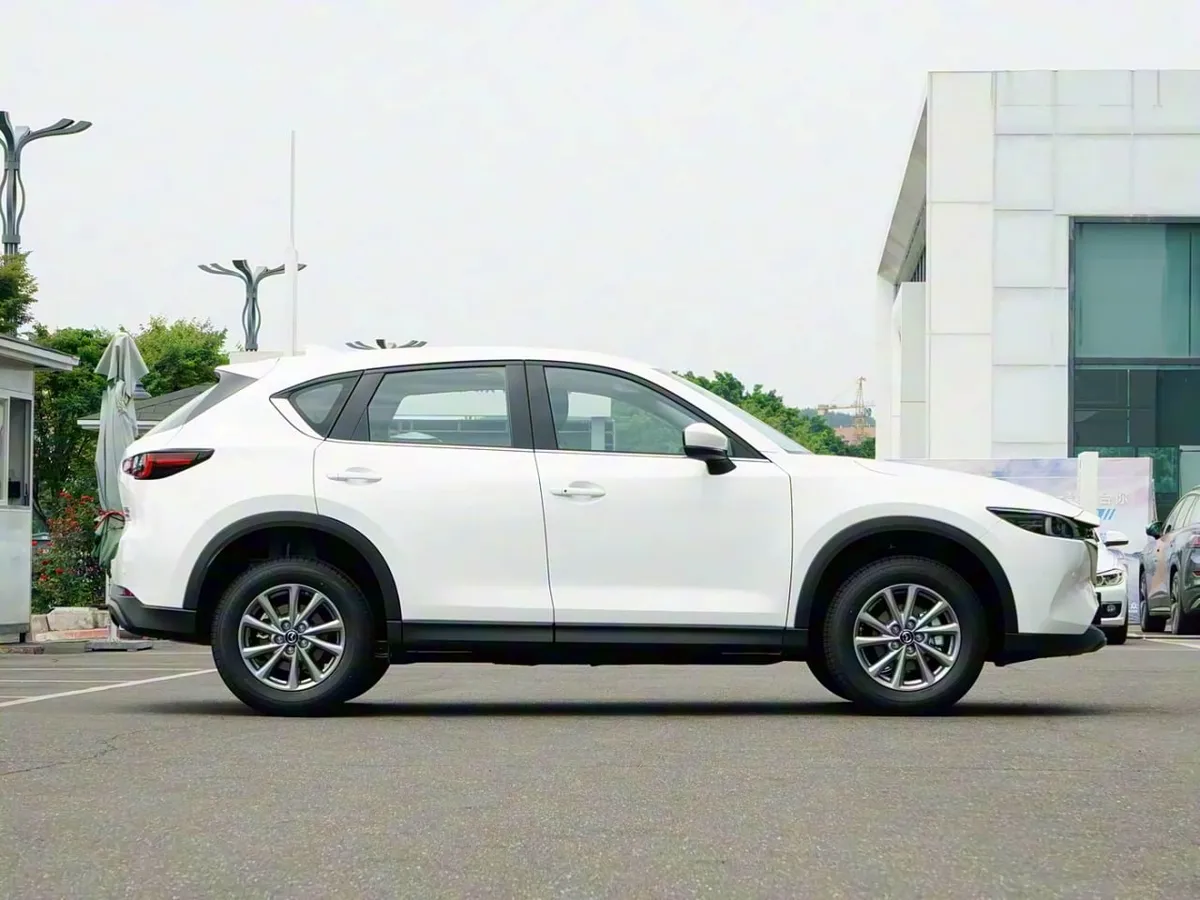 MAZDA CX-5 2025