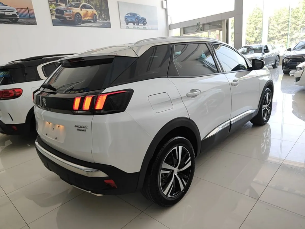 PEUGEOT 4008 2022