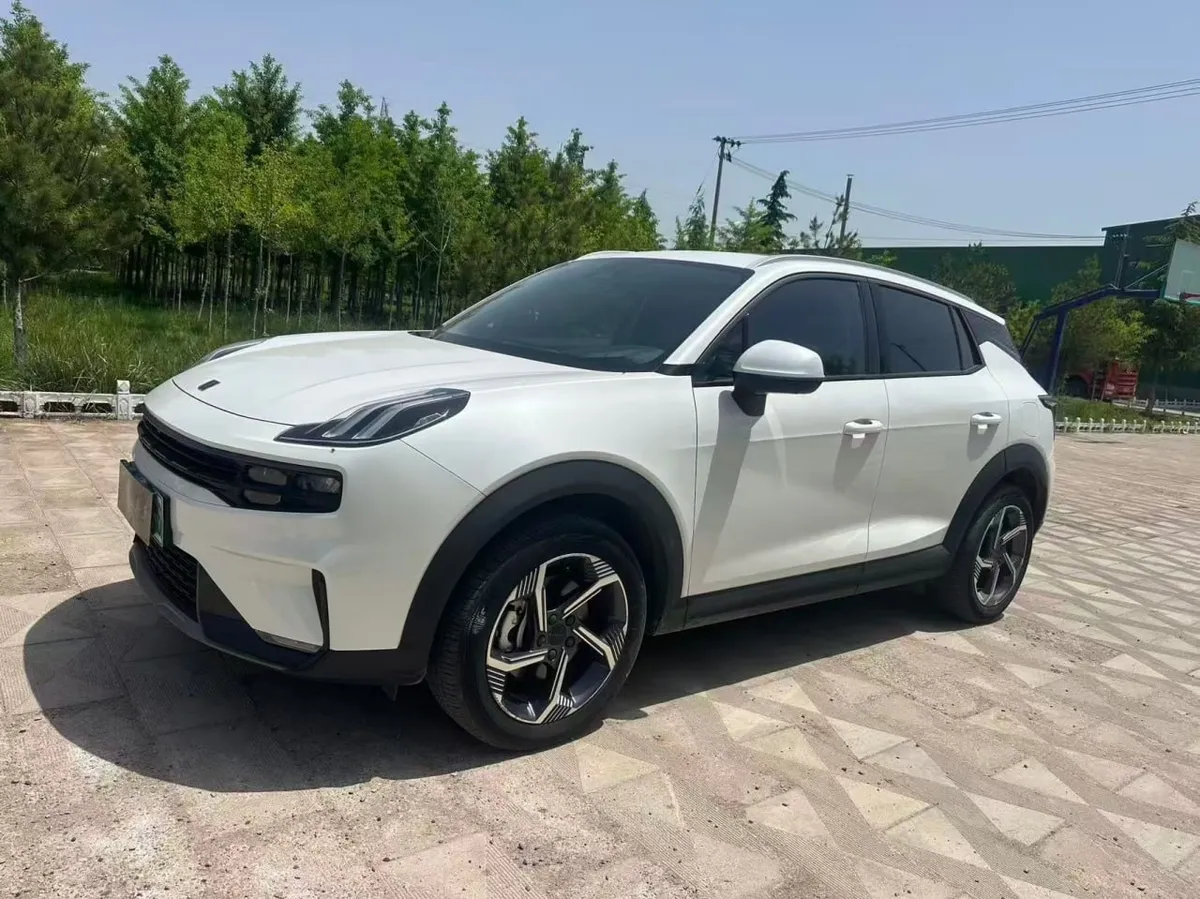 LYNK & CO 06 EM-P 2022