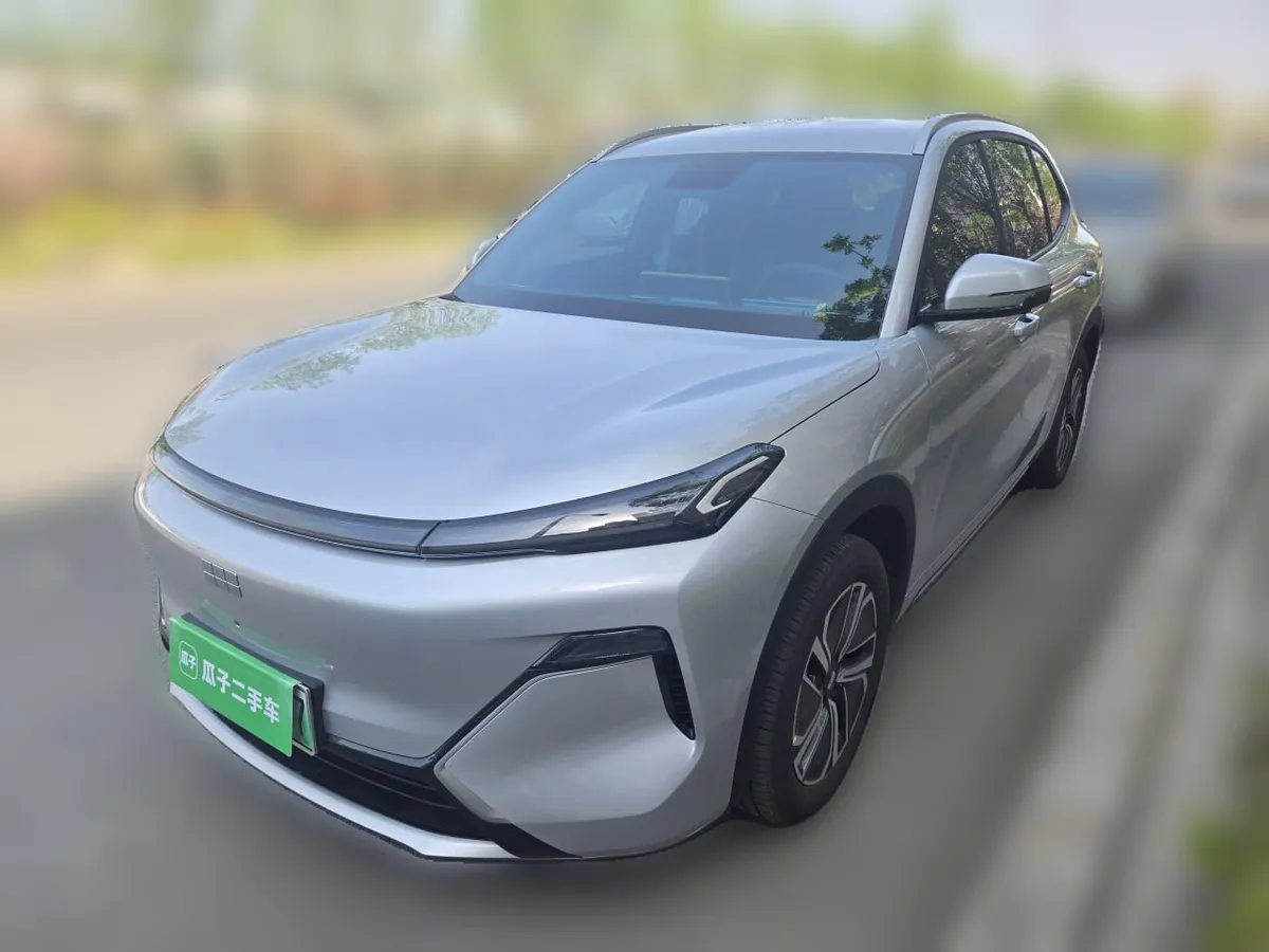 GEELY GALAXY STARSHIP EM-I GALAXY STARSHIP 7 EM-I 2025