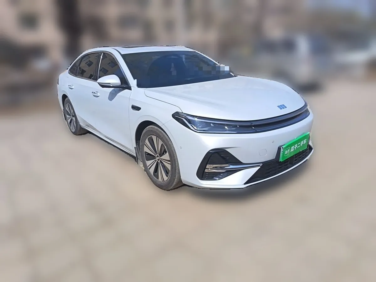 GEELY GALAXY A7 2025