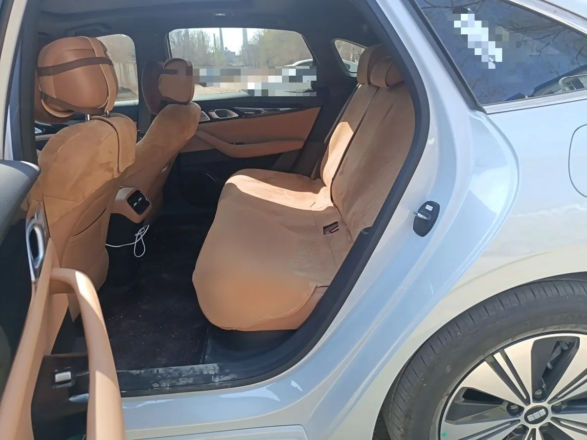 GEELY GALAXY A7 2025