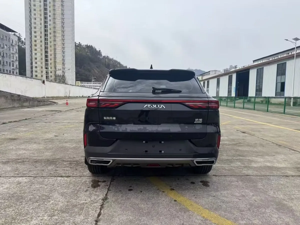 DONGFENG AEOLUS HUGE 2022