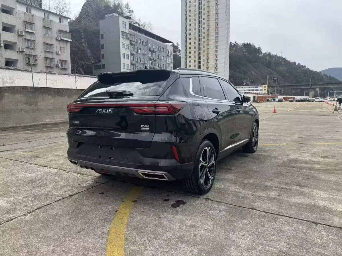 DONGFENG AEOLUS HUGE 2022