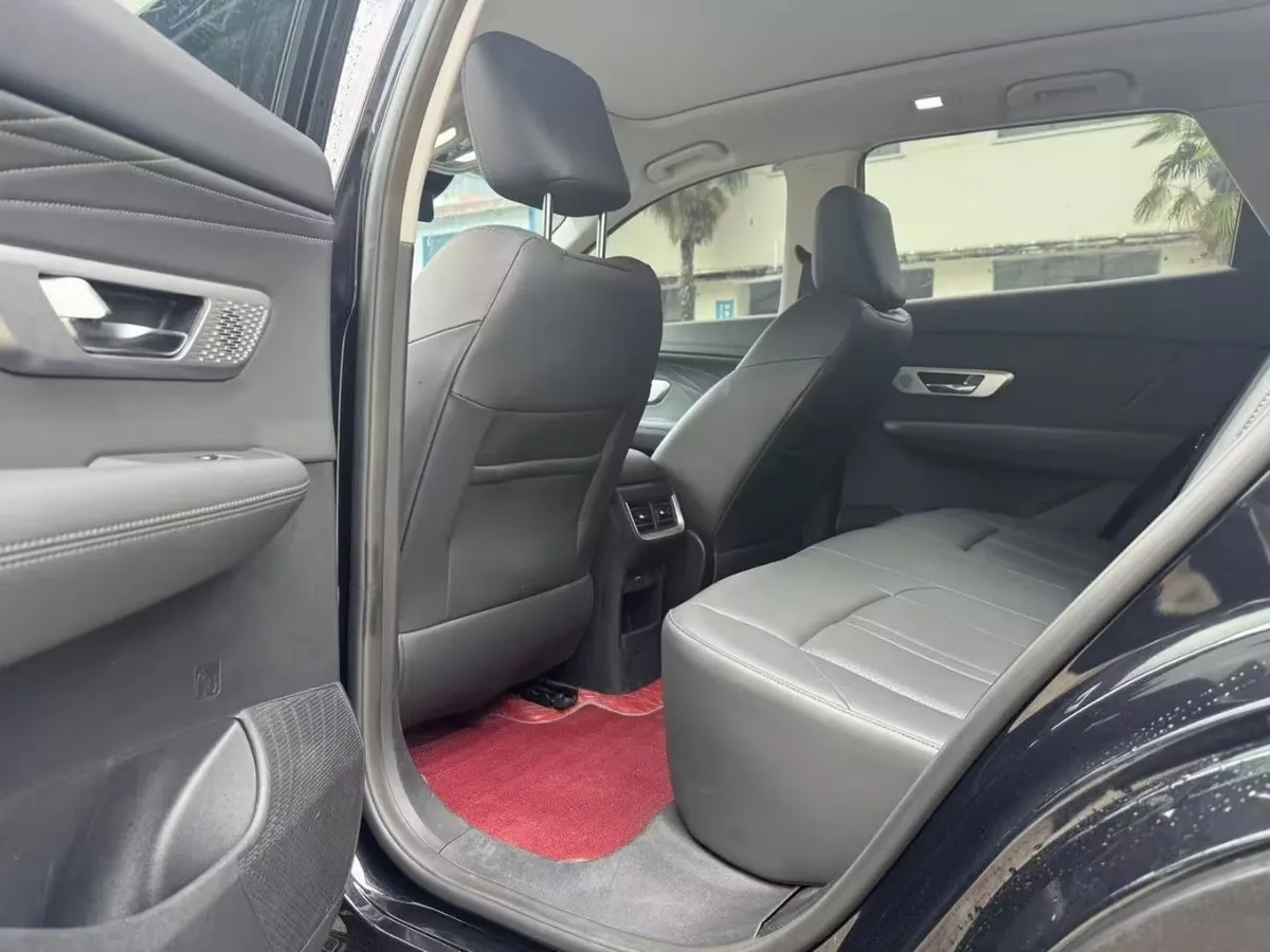 DONGFENG AEOLUS HUGE 2022