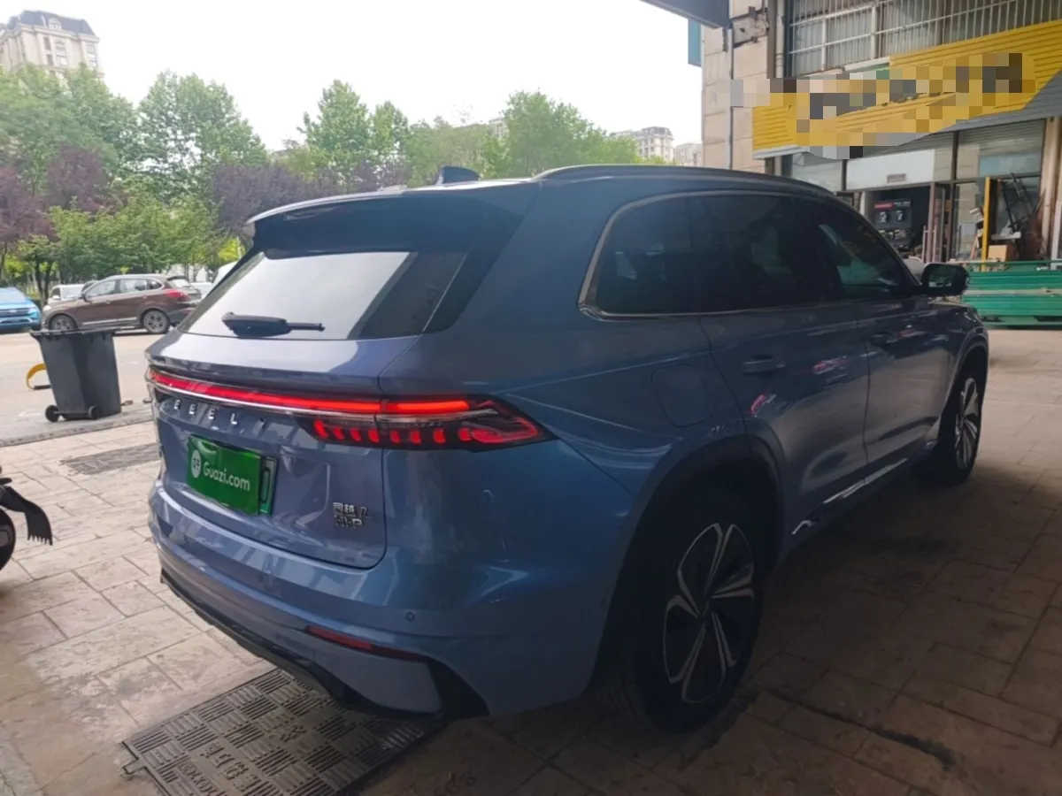 GEELY MONJARO 2022