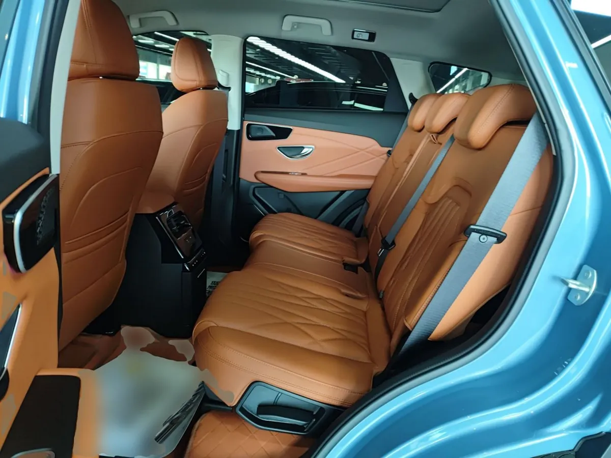 JETOUR SHANHAI L7 2024
