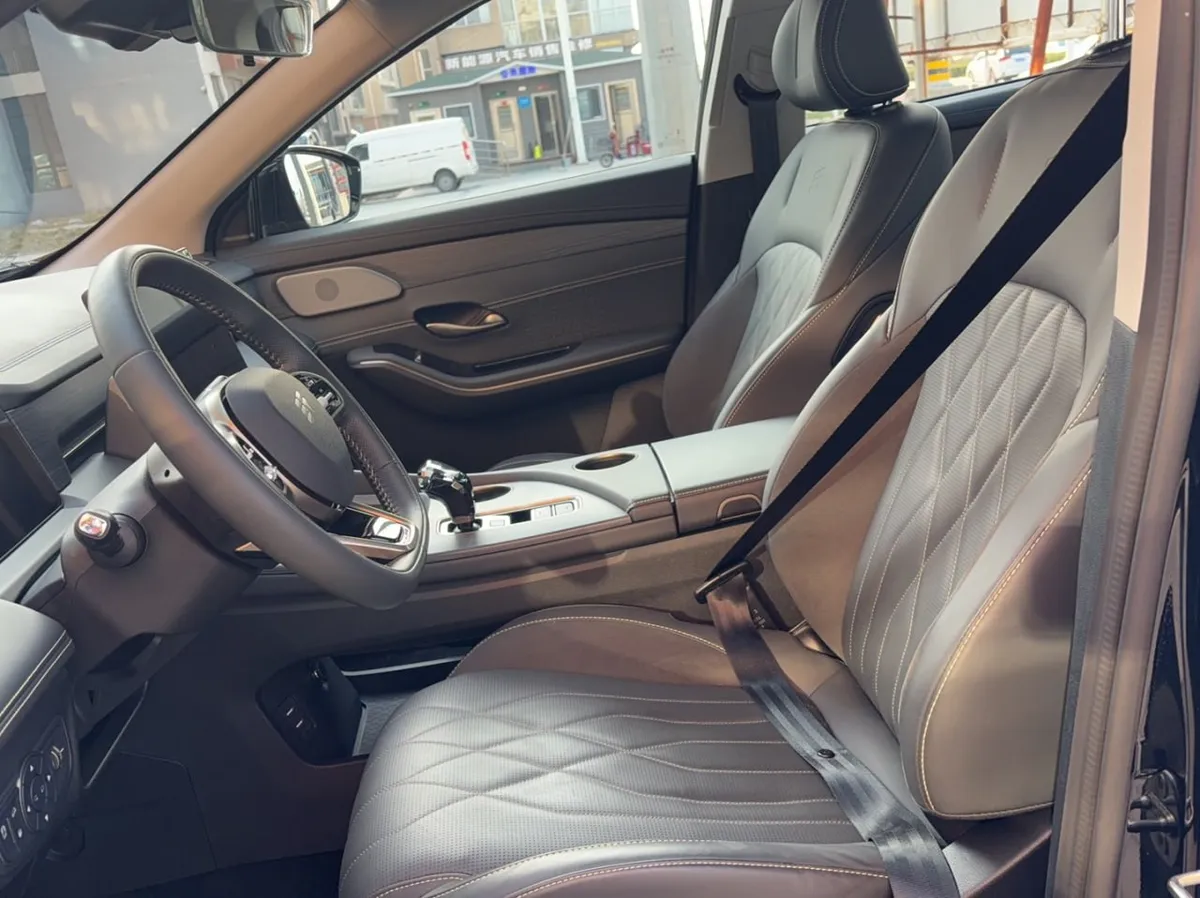 JETOUR SHANHAI L9 2024