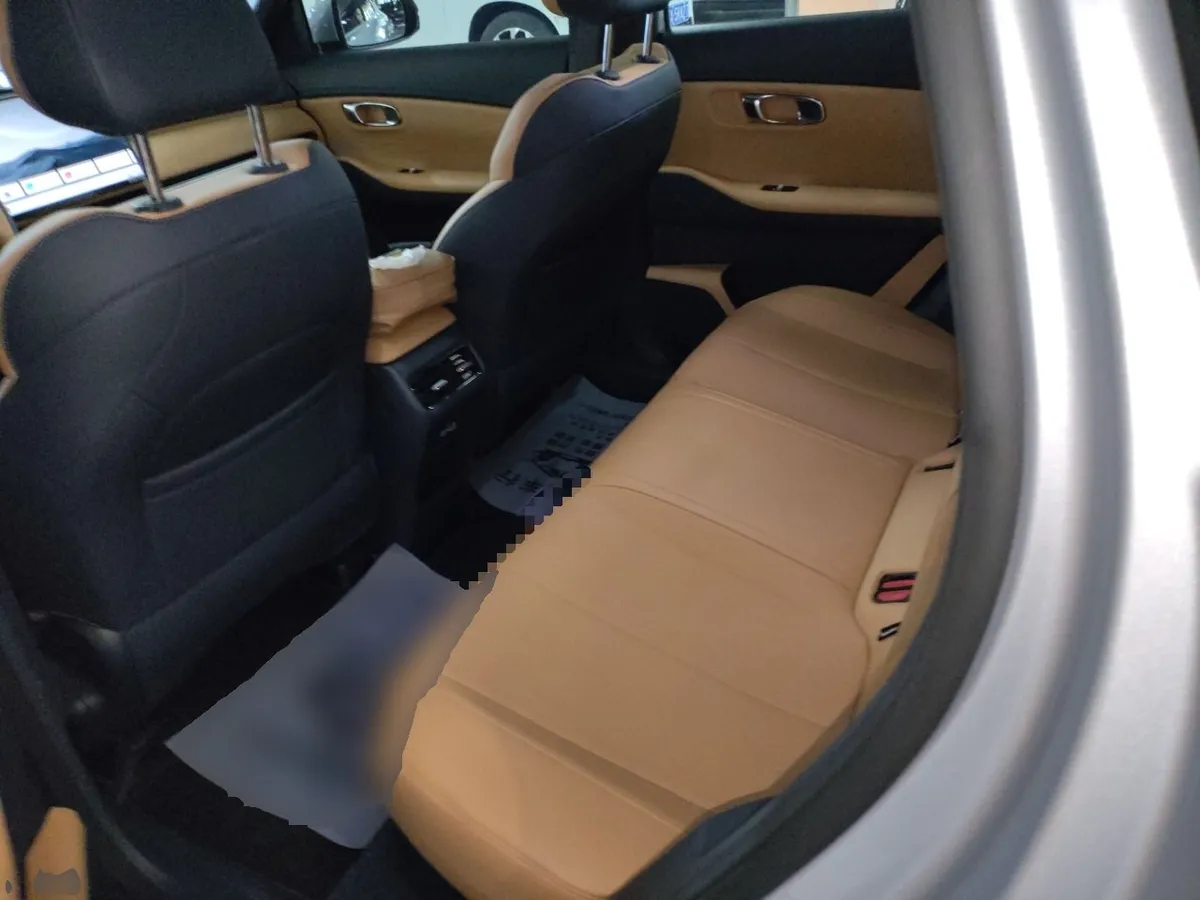 GEELY GALAXY STARSHIP EM-I GALAXY STARSHIP 7 EM-I 2025