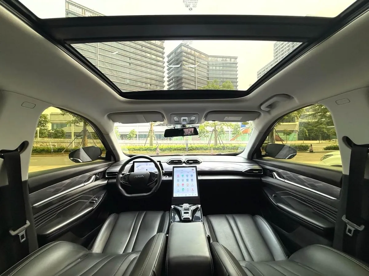 DONGFENG MAGE LUXURY 2023