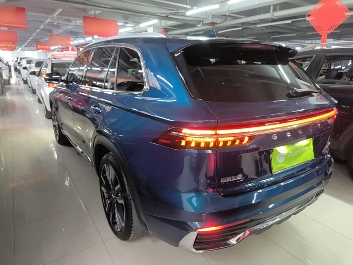 GEELY MONJARO 2021